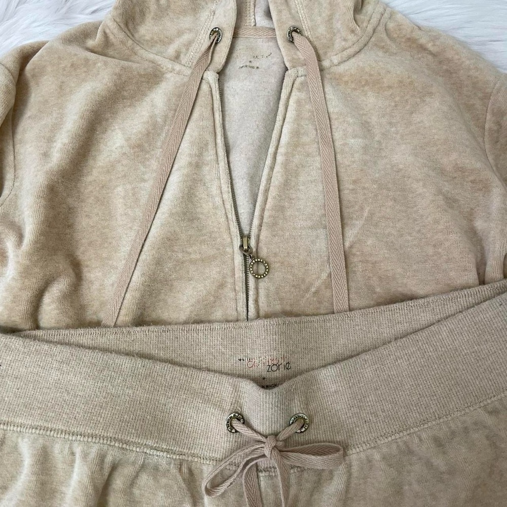 Vintage Y2K Glam Tracksuit Set ☕️ - Picture 4 of 7